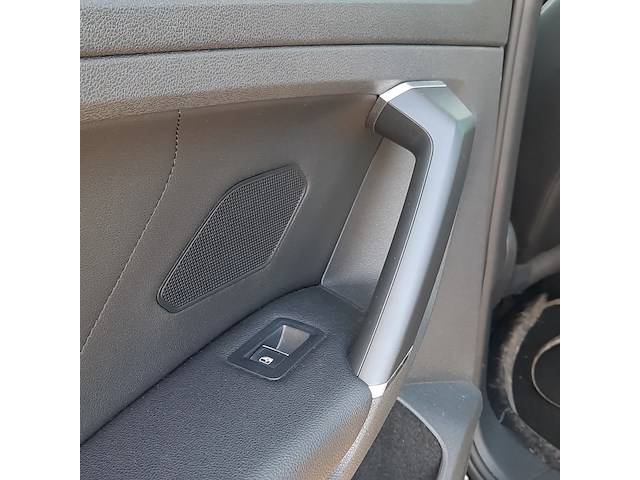 Personenauto volkswagen, tiguan 2.0 tdi 4motion highline, zwart, bouwjaar 2016 - afbeelding 43 van  61