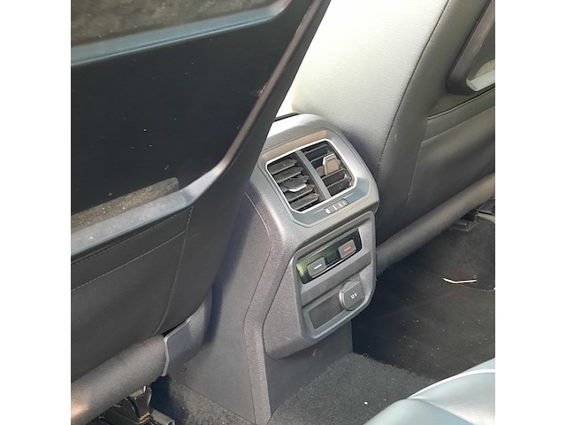 Personenauto volkswagen, tiguan 2.0 tdi 4motion highline, zwart, bouwjaar 2016 - afbeelding 48 van  61