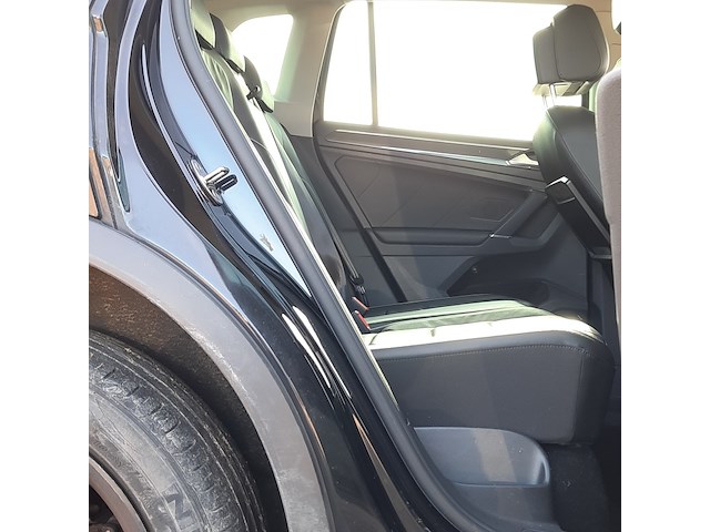 Personenauto volkswagen, tiguan 2.0 tdi 4motion highline, zwart, bouwjaar 2016 - afbeelding 49 van  61