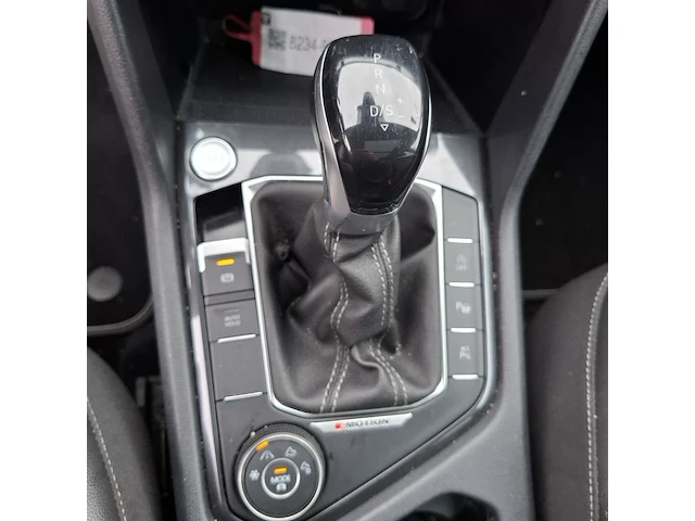 Personenauto, volkswagen, tiguan 2.0 tsi 4motion, 2022 - afbeelding 38 van  74