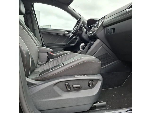 Personenauto, volkswagen, tiguan 2.0 tsi 4motion, 2022 - afbeelding 60 van  74