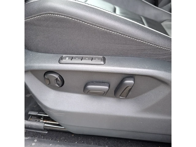 Personenauto, volkswagen, tiguan 2.0 tsi 4motion, 2022 - afbeelding 64 van  74