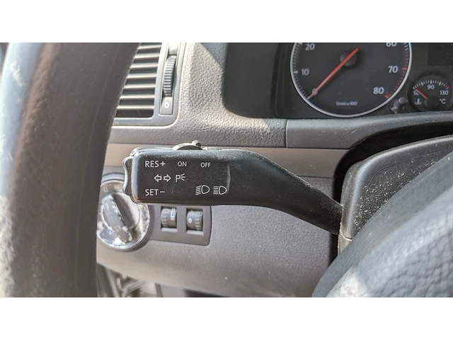 Personenauto, volkswagen, touran 1.6 16v, 2006 - afbeelding 9 van  37