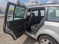Personenauto, volkswagen, touran 1.6 16v, 2006 - afbeelding 18 van  37