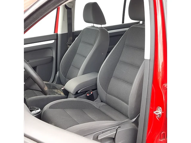 Personenauto volkswagen, touran 1.6 tdi trendline bluemotion, bouwjaar 2011 - afbeelding 19 van  57