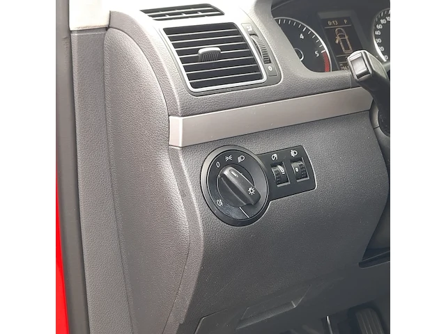 Personenauto volkswagen, touran 1.6 tdi trendline bluemotion, bouwjaar 2011 - afbeelding 24 van  57