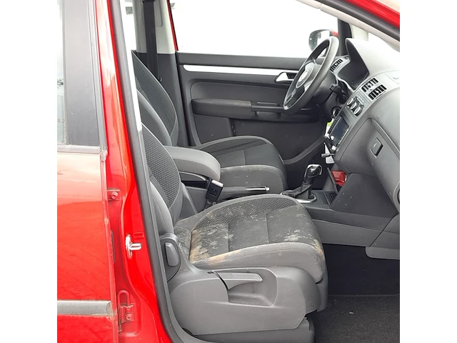 Personenauto volkswagen, touran 1.6 tdi trendline bluemotion, bouwjaar 2011 - afbeelding 49 van  57