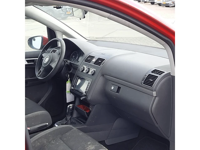 Personenauto volkswagen, touran 1.6 tdi trendline bluemotion, bouwjaar 2011 - afbeelding 50 van  57
