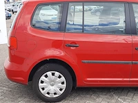 Personenauto volkswagen, touran 1.6 tdi trendline bluemotion, bouwjaar 2011 - afbeelding 57 van  57