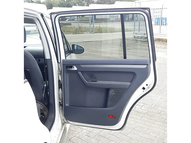 Personenauto volkswagen, touran 2.0 tdi comfortline bluemotion, bouwjaar 2014 - afbeelding 58 van  67