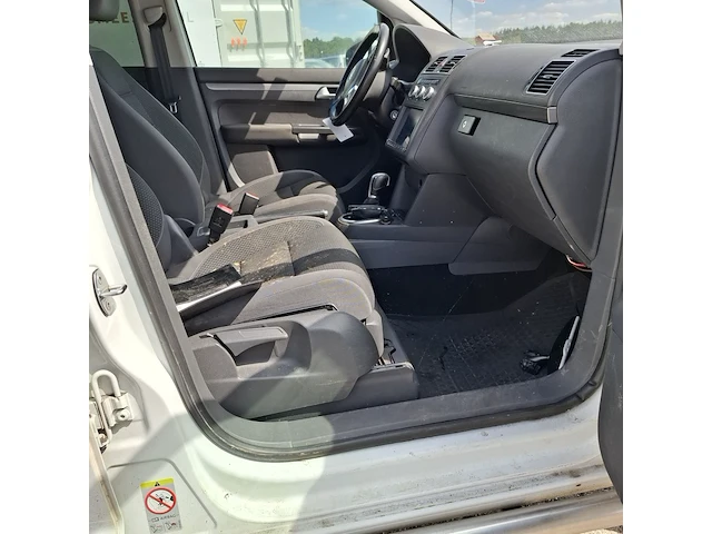 Personenauto volkswagen, touran 2.0 tdi comfortline bluemotion, bouwjaar 2014 - afbeelding 31 van  55