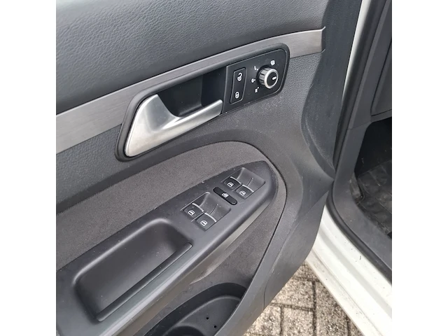 Personenauto volkswagen, touran 2.0 tdi comfortline bluemotion, bouwjaar 2015 - afbeelding 2 van  59