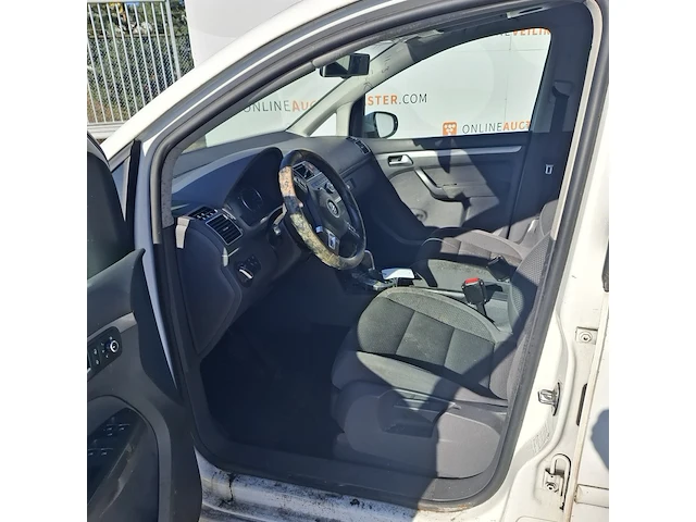 Personenauto volkswagen, touran 2.0 tdi comfortline bluemotion, bouwjaar 2015 - afbeelding 9 van  68