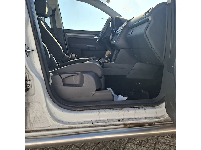 Personenauto volkswagen, touran 2.0 tdi comfortline bluemotion, bouwjaar 2015 - afbeelding 32 van  68