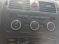 Personenauto volkswagen, touran 2.0 tdi comfortline bluemotion, bouwjaar 2015 - afbeelding 17 van  48