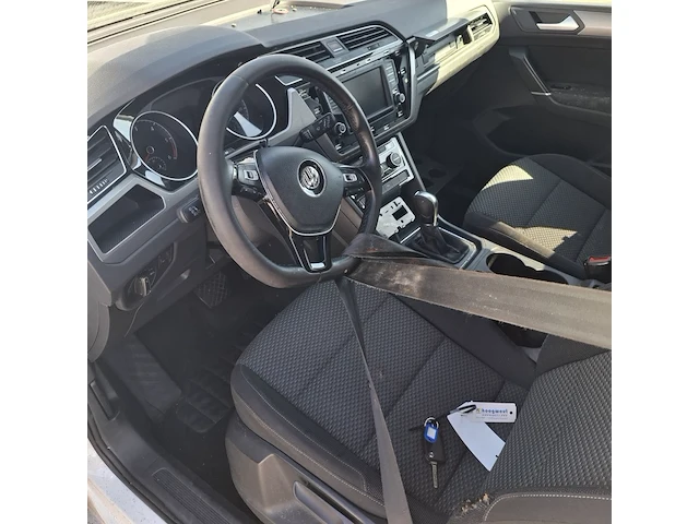 Personenauto volkswagen, touran 2.0 tdi scr comfortline, bouwjaar 2017 - afbeelding 7 van  63