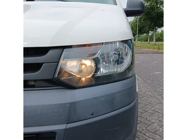 Personenauto volkswagen, transporter kombi - 2.0 tdi comfortline - 9-persoons, wit, bouwjaar 2012 - afbeelding 2 van  69
