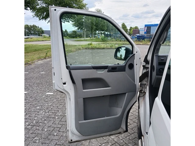 Personenauto volkswagen, transporter kombi - 2.0 tdi comfortline - 9-persoons, wit, bouwjaar 2012 - afbeelding 22 van  69