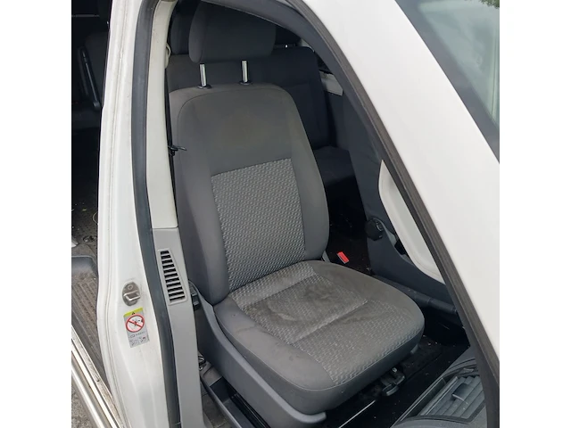 Personenauto volkswagen, transporter kombi - 2.0 tdi comfortline - 9-persoons, wit, bouwjaar 2012 - afbeelding 26 van  69