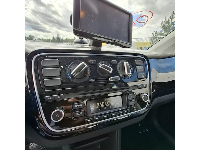 Personenauto volkswagen, up! 1.0, bouwjaar 2012 - afbeelding 4 van  26