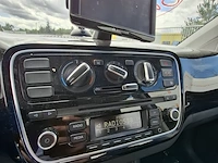 Personenauto volkswagen, up! 1.0, bouwjaar 2012 - afbeelding 4 van  26