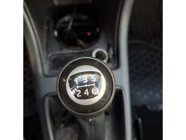 Personenauto volkswagen, up! 1.0 groove up! bluemotion, wit, bouwjaar 2014 - afbeelding 21 van  39