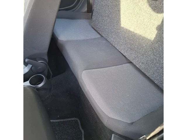 Personenauto volkswagen, up! 1.0 groove up! bluemotion, wit, bouwjaar 2014 - afbeelding 25 van  39