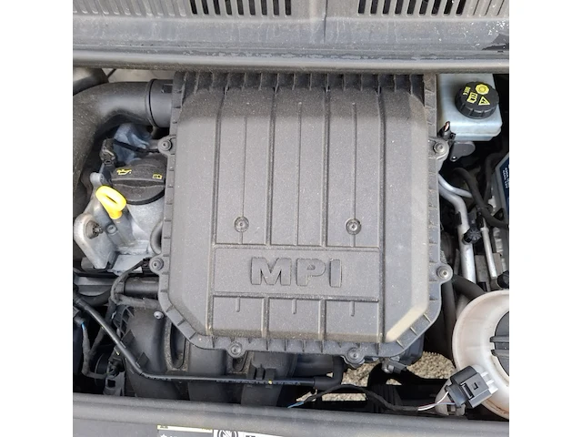 Personenauto volkswagen, up! 1.0 groove up! bluemotion, wit, bouwjaar 2014 - afbeelding 33 van  39