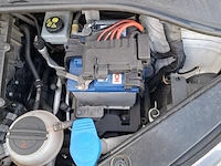 Personenauto volkswagen, up! 1.0 groove up! bluemotion, wit, bouwjaar 2014 - afbeelding 34 van  39