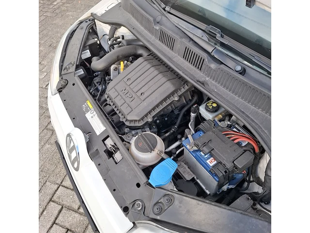 Personenauto volkswagen, up! 1.0 groove up! bluemotion, wit, bouwjaar 2014 - afbeelding 35 van  39
