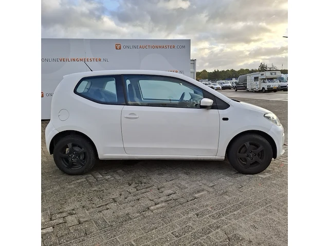 Personenauto volkswagen, up! 1.0 groove up! bluemotion, wit, bouwjaar 2014 - afbeelding 4 van  39