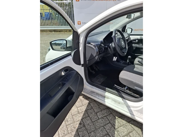 Personenauto volkswagen, up! 1.0 move up! bluemotion, bouwjaar 2013 - afbeelding 6 van  30