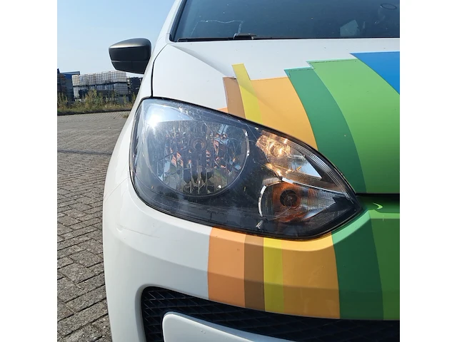 Personenauto volkswagen, up! 1.0 take up! bluemotion, zwart, bouwjaar 2013 - afbeelding 2 van  46