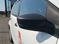 Personenauto volkswagen, up! 1.0 take up! bluemotion, zwart, bouwjaar 2013 - afbeelding 6 van  46