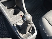 Personenauto volkswagen, up! 1.0 take up! bluemotion, zwart, bouwjaar 2013 - afbeelding 25 van  46