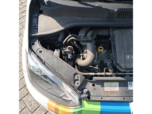Personenauto volkswagen, up! 1.0 take up! bluemotion, zwart, bouwjaar 2013 - afbeelding 37 van  46
