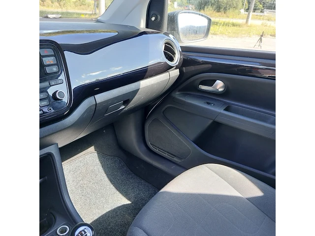 Personenauto, volkswagen, up! , zwart, 2013 - afbeelding 31 van  43