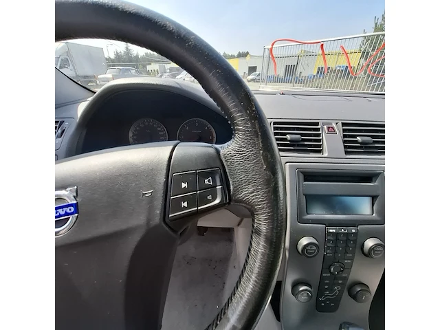 Personenauto, volvo, s40 2.0d kinetic, 2004 - afbeelding 13 van  41