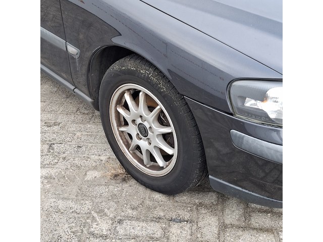 Personenauto volvo, s60, bouwjaar 2002 - afbeelding 2 van  48