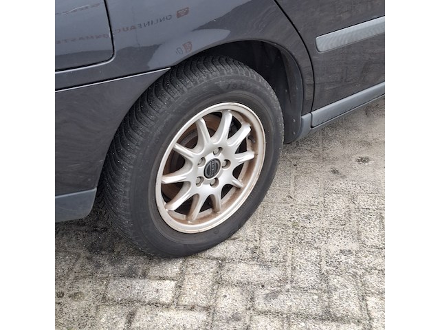 Personenauto volvo, s60, bouwjaar 2002 - afbeelding 3 van  48