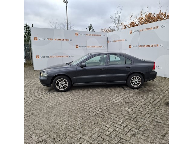 Personenauto volvo, s60, bouwjaar 2002 - afbeelding 47 van  48