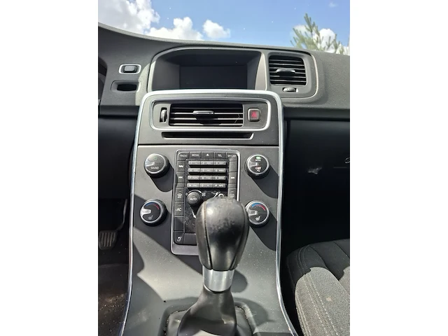 Personenauto volvo, s60 , bouwjaar 2011 - afbeelding 11 van  29
