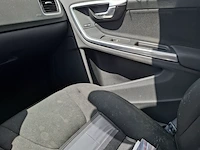 Personenauto volvo, s60 , bouwjaar 2011 - afbeelding 13 van  29