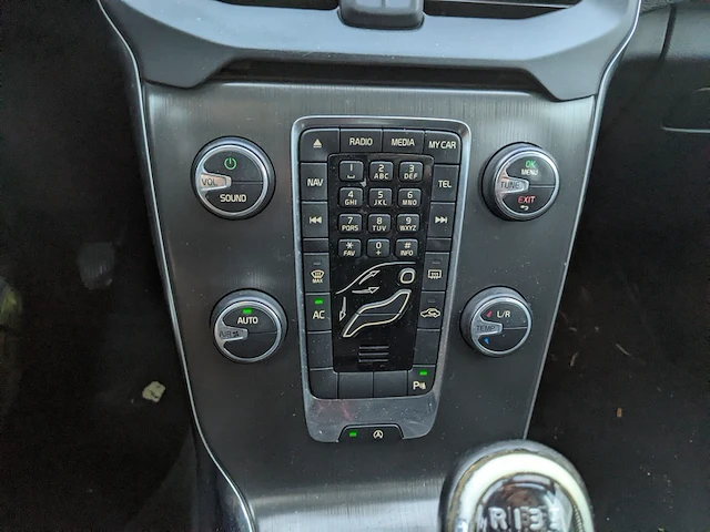 Personenauto volvo, v40 1.6, bouwjaar 2013 - afbeelding 18 van  49