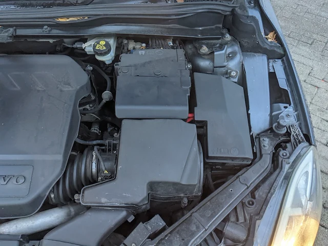 Personenauto volvo, v40 1.6, bouwjaar 2013 - afbeelding 35 van  49