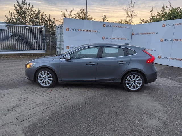 Personenauto volvo, v40 1.6, bouwjaar 2013 - afbeelding 48 van  49
