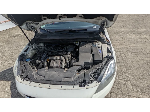Personenauto volvo, v40 1.6 d2 momentum, bouwjaar 2013 - afbeelding 15 van  37