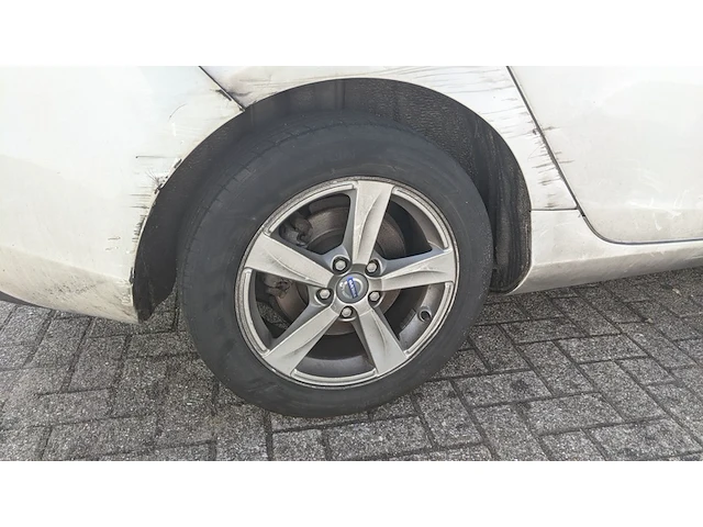 Personenauto volvo, v40 1.6 d2 momentum, bouwjaar 2013 - afbeelding 22 van  37