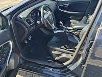 Personenauto volvo, v40 1.6 d2 r-design, bouwjaar 2013 - afbeelding 6 van  52