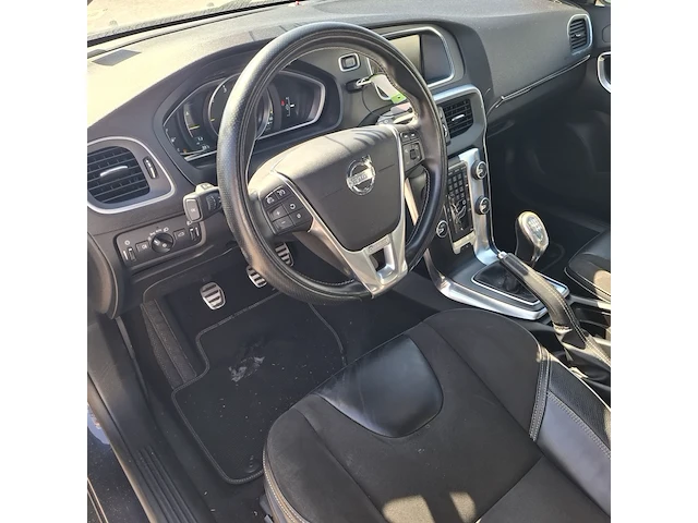 Personenauto volvo, v40 1.6 d2 r-design, bouwjaar 2013 - afbeelding 8 van  52